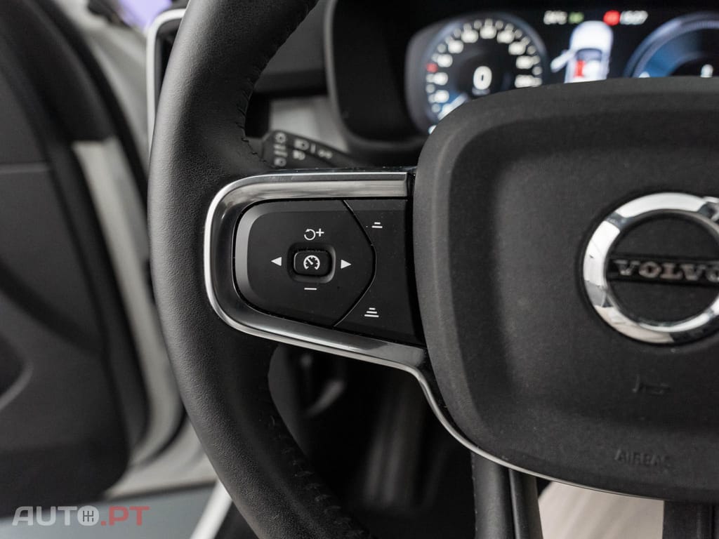 Volvo XC40 1.5 T5 PHEV Inscription Expression