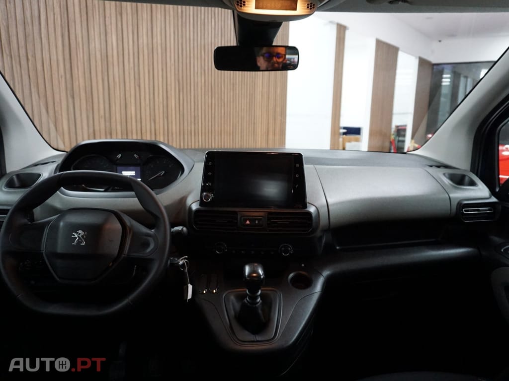 Peugeot Rifter 1.2 PureTech Allure