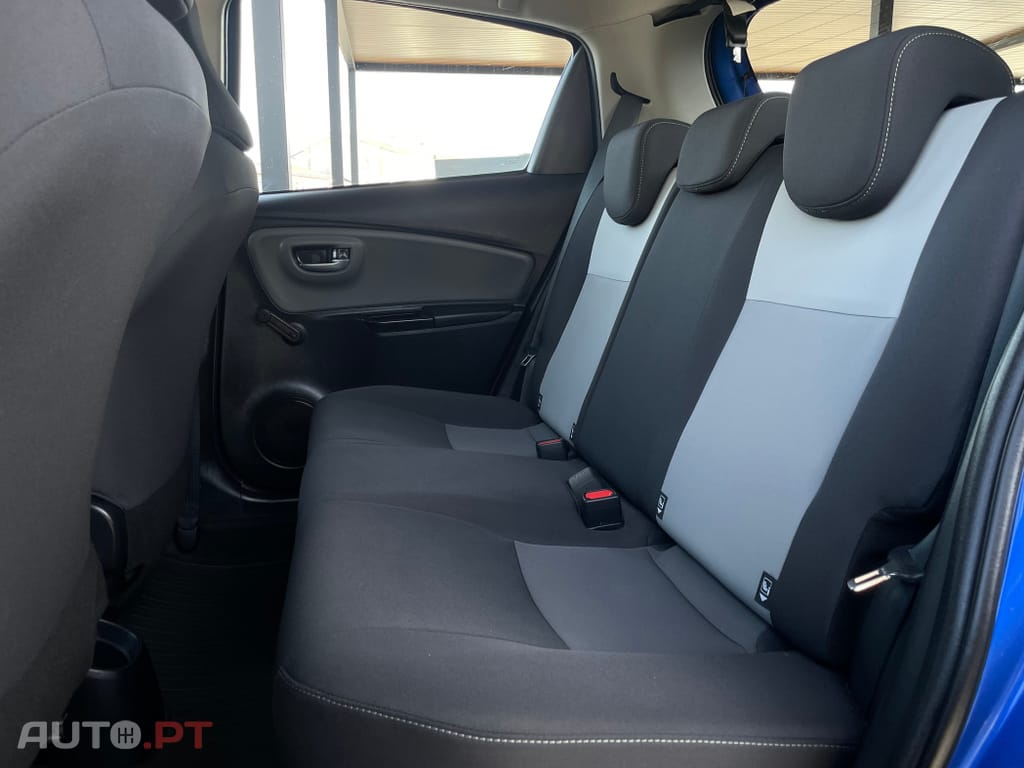 Toyota Yaris 1.0 VVT-i
