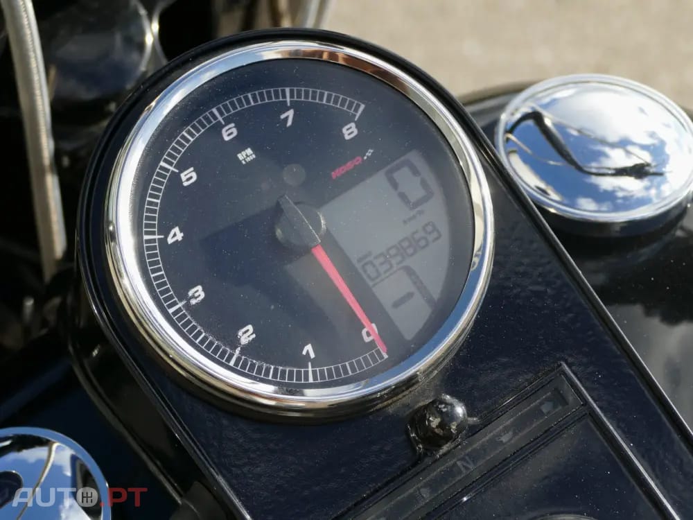 Harley Davidson FLST Soft Tail c/ injeção c/ radiador óleo
