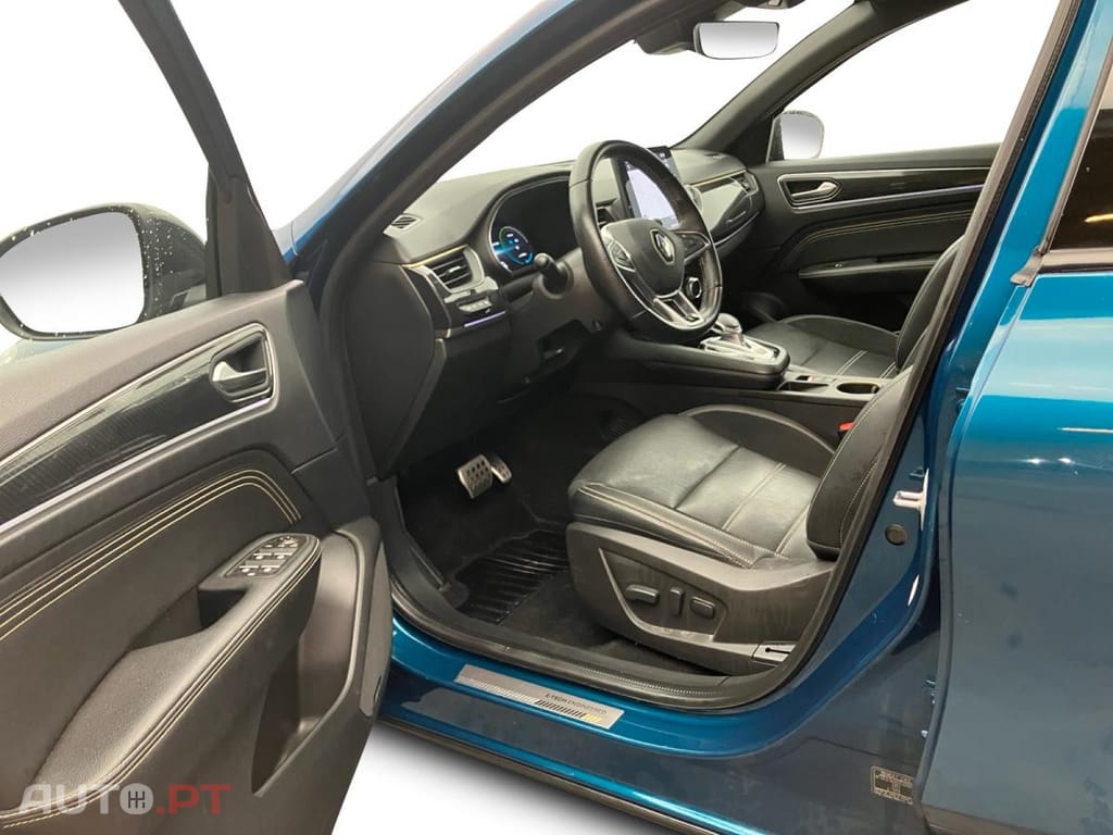 Renault Arkana E-Tech Engineered