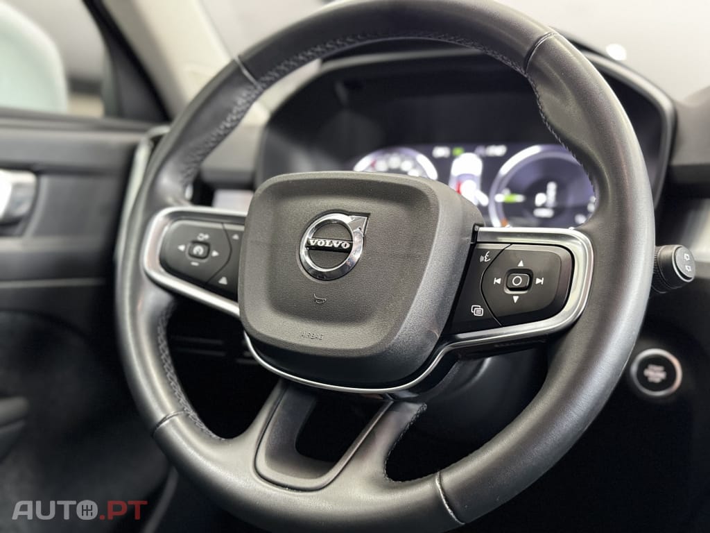 Volvo XC40 1.5 T5 PHEV Inscription Expression