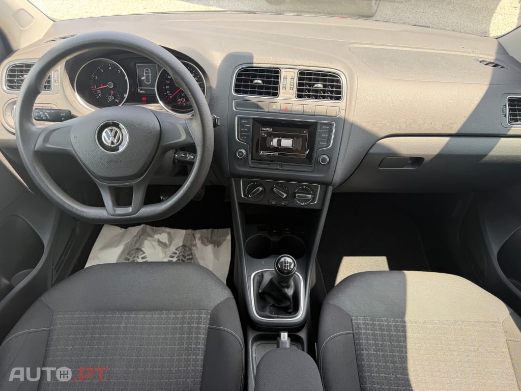 Volkswagen Polo 1.0 Confortline