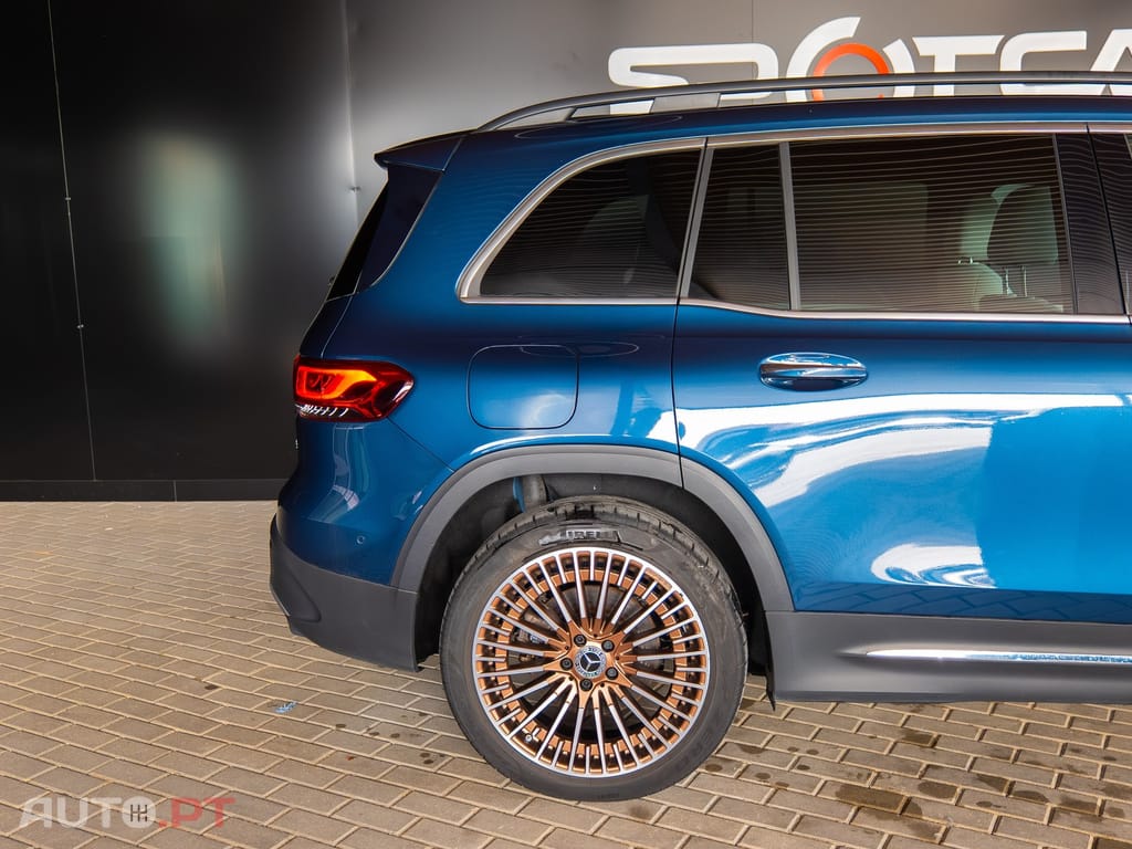 Mercedes-Benz EQB 350 4Matic Edition