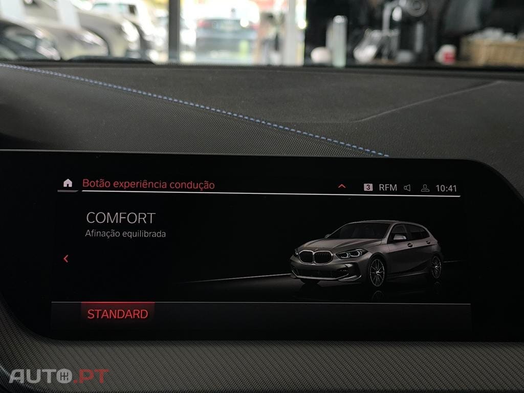 BMW 116 d Pack Desportivo M Auto