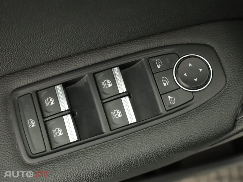 Renault Captur Captur 1.0 TCe Techno Bi-Fuel