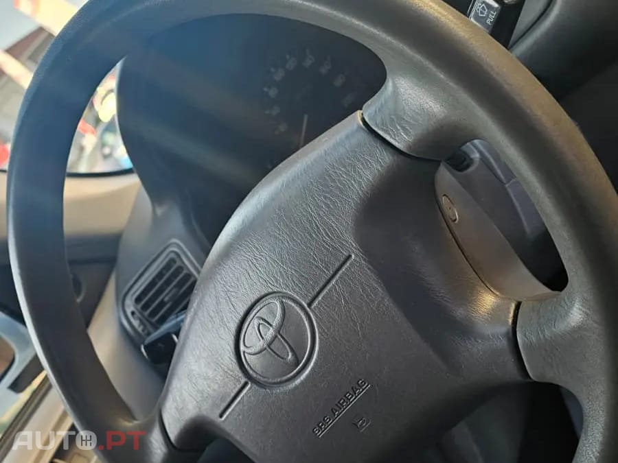 Toyota Corolla 2.0 D-4D Sol