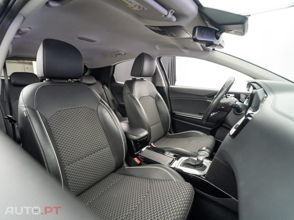 Kia Xceed 1.6 GDi PHEV Tech