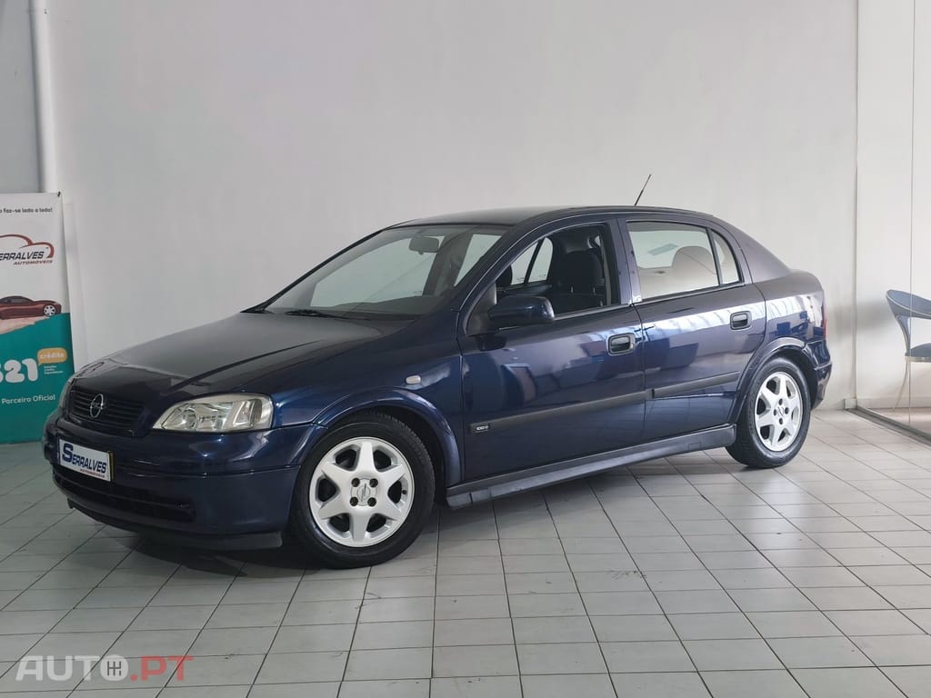 Opel Astra 1.4 Club