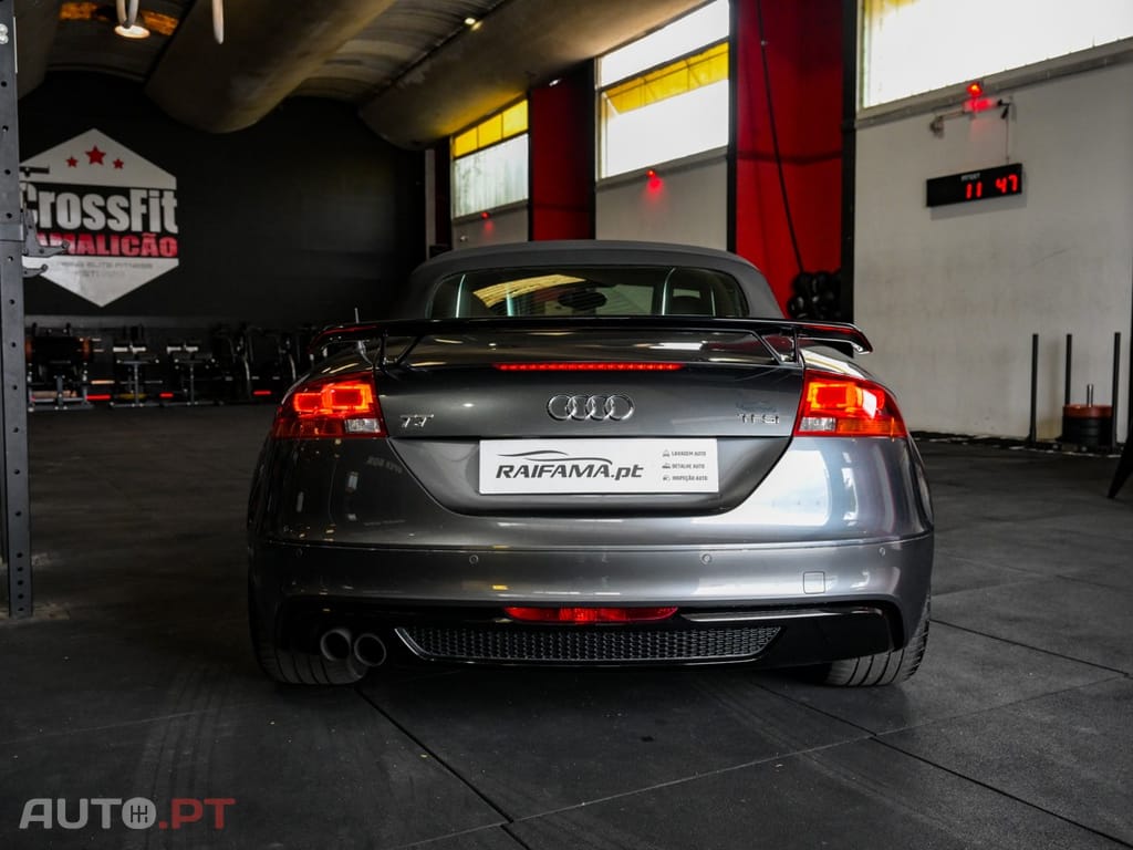 Audi TT 1.8 TFSi S-line S tronic