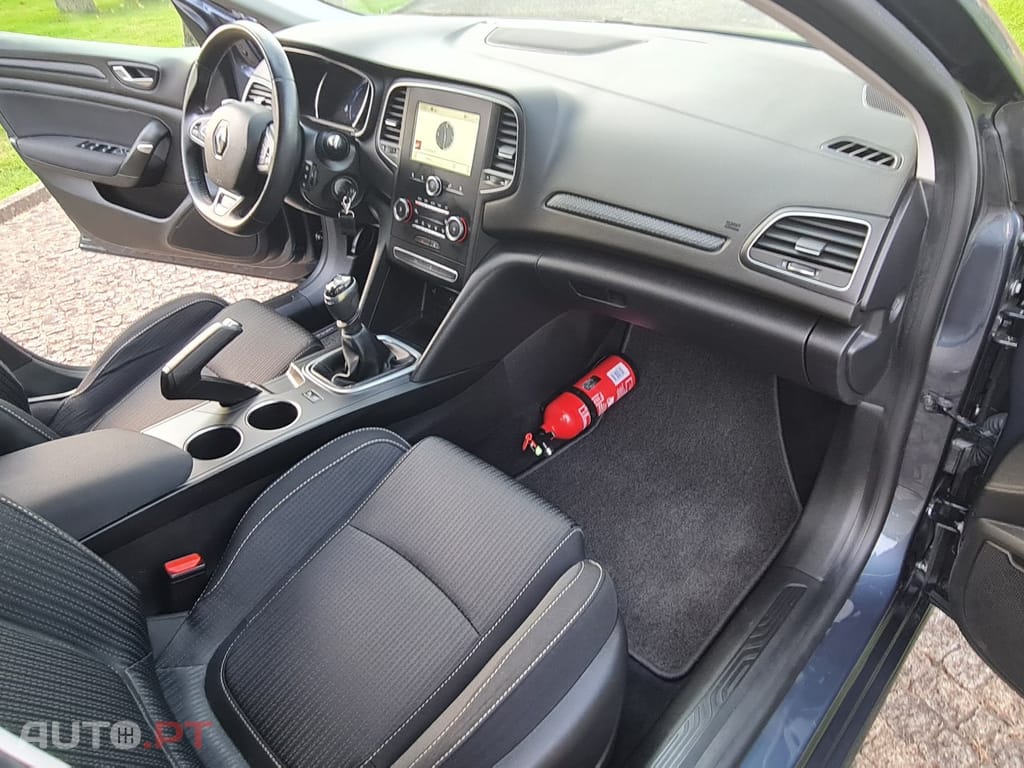 Renault Mégane 1.5 dCi Limited EDC