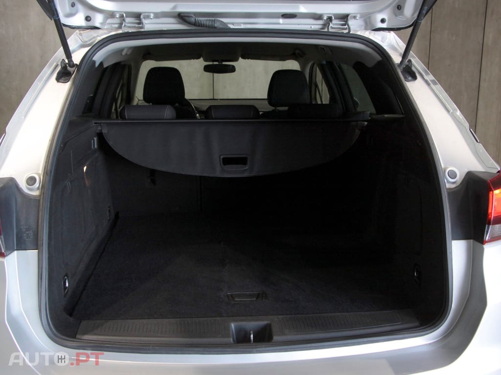 Opel Astra 1.0 120 Anos S/S