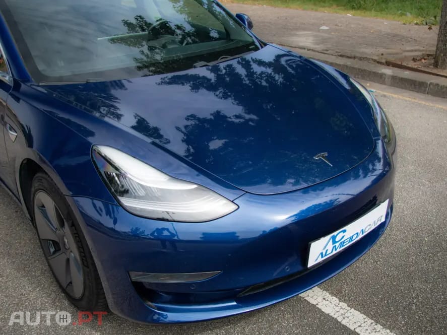 Tesla Model 3 Long-Range Dual Motor AWD