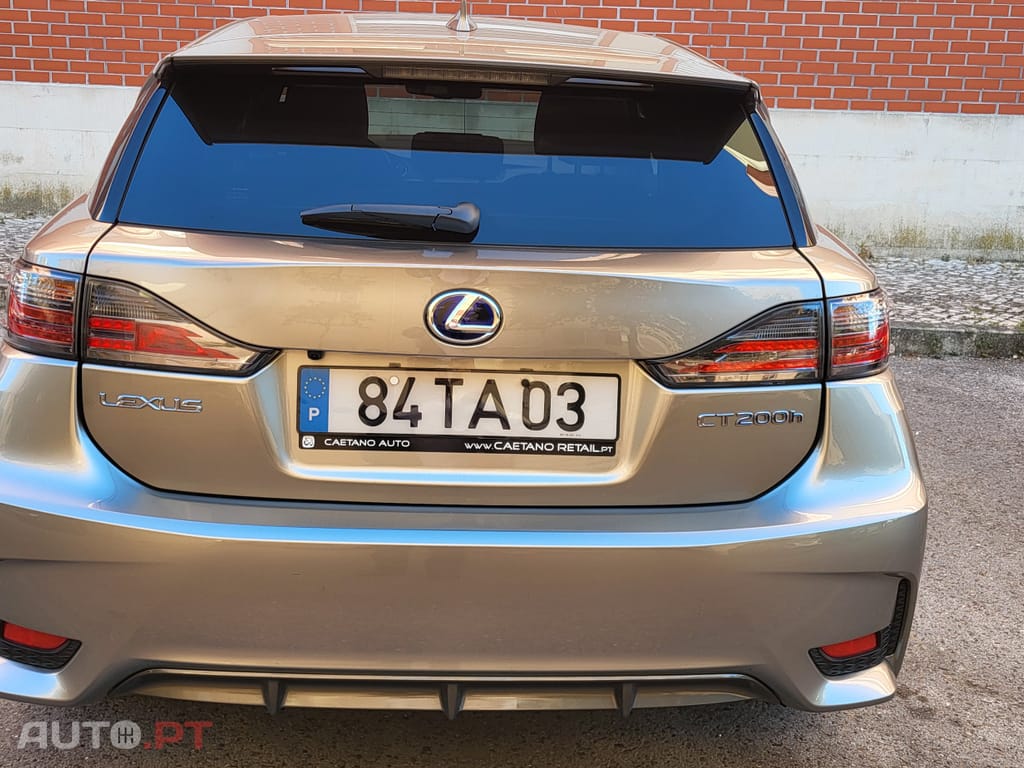 Lexus CT CT200 h Sport +