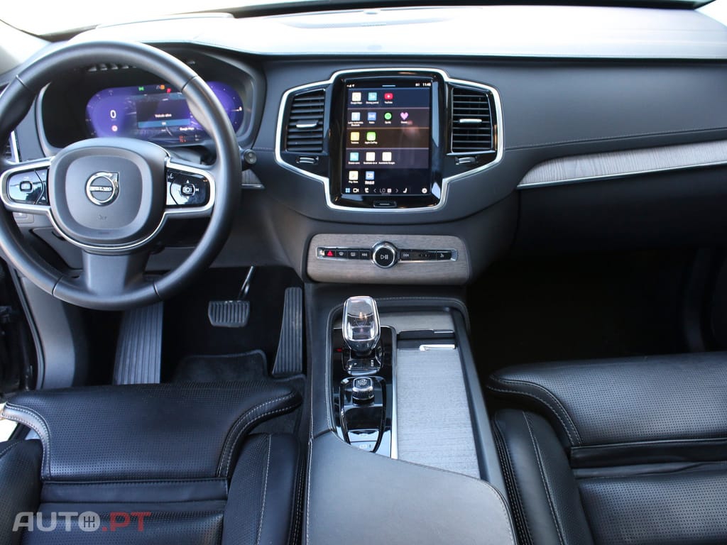 Volvo XC90 2.0 T8 PHEV Core AWD