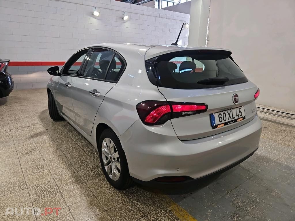 Fiat Tipo 1.3 M-Jet Lounge