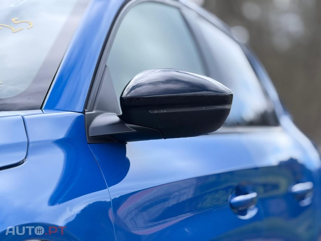 Peugeot E-208 50 kWh GT Pack