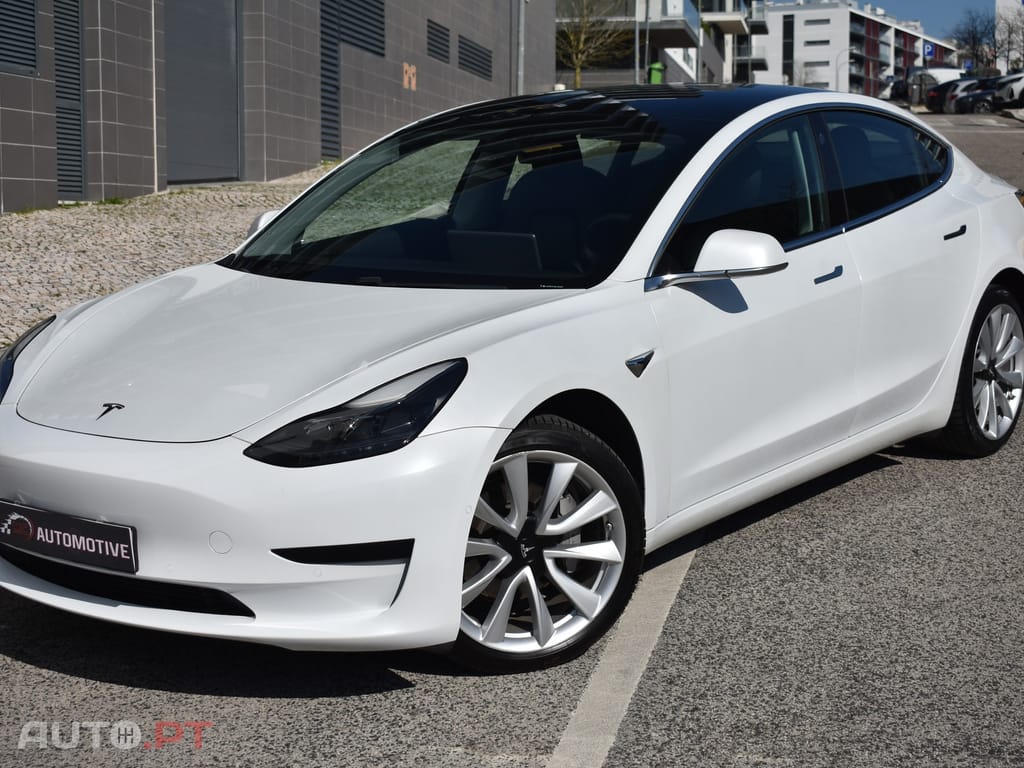 Tesla Model 3 Standard RWD Plus