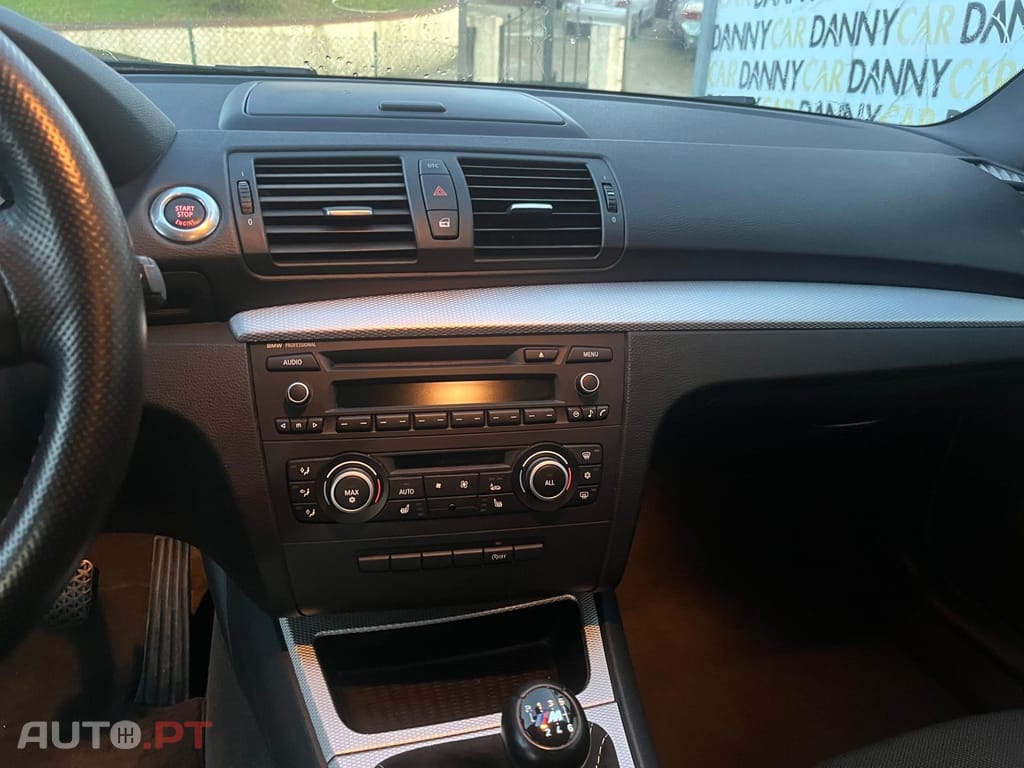 BMW 118 d Coupe Limited Edition Lifestyle c/ M Sport Pack