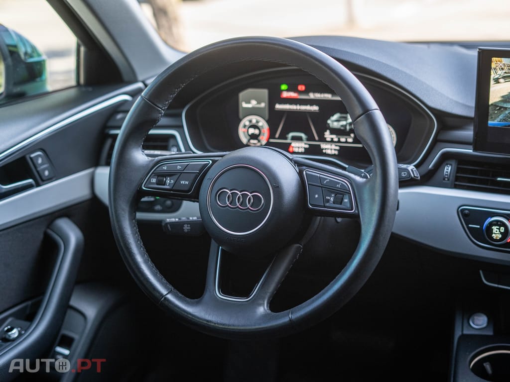 Audi A4 Avant 35 TDI S line S tronic