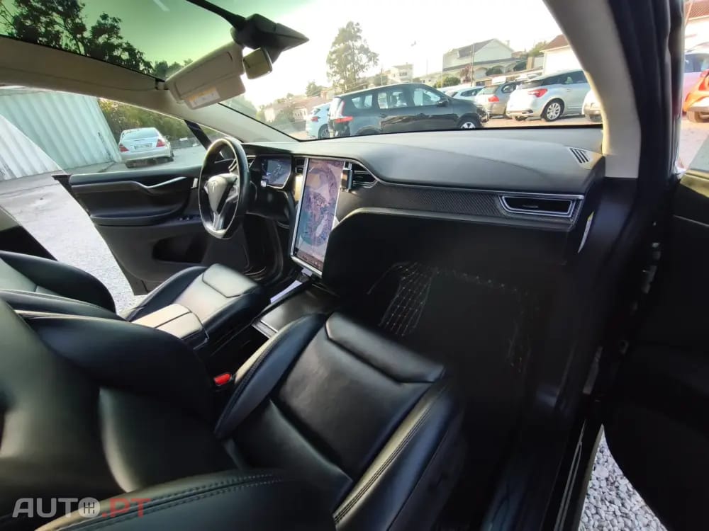 Tesla Model X 100D