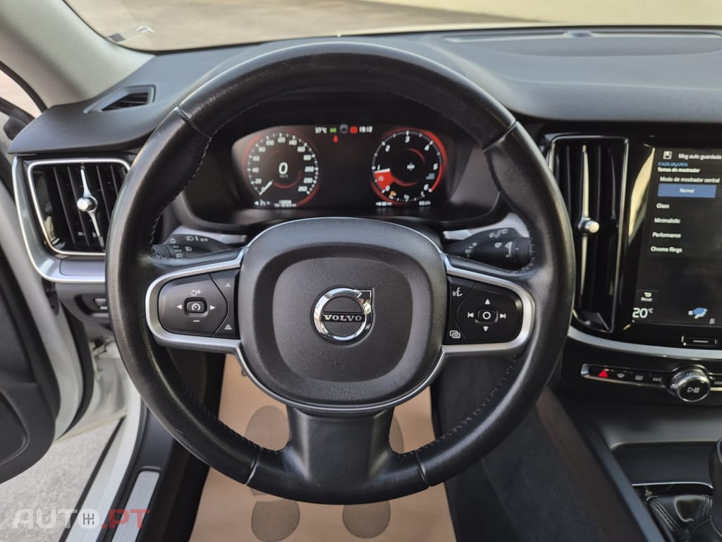 Volvo V60 2.0 D3 Momentum