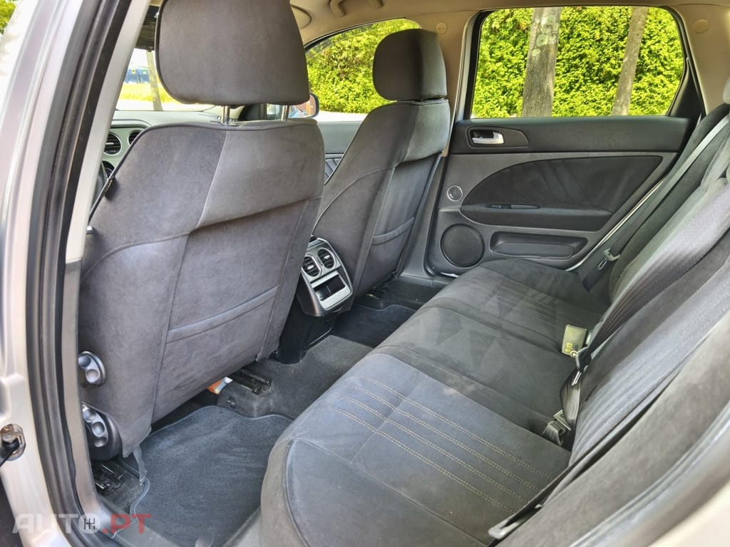 Alfa Romeo 159 1.9 JTDm 16V Sportiva