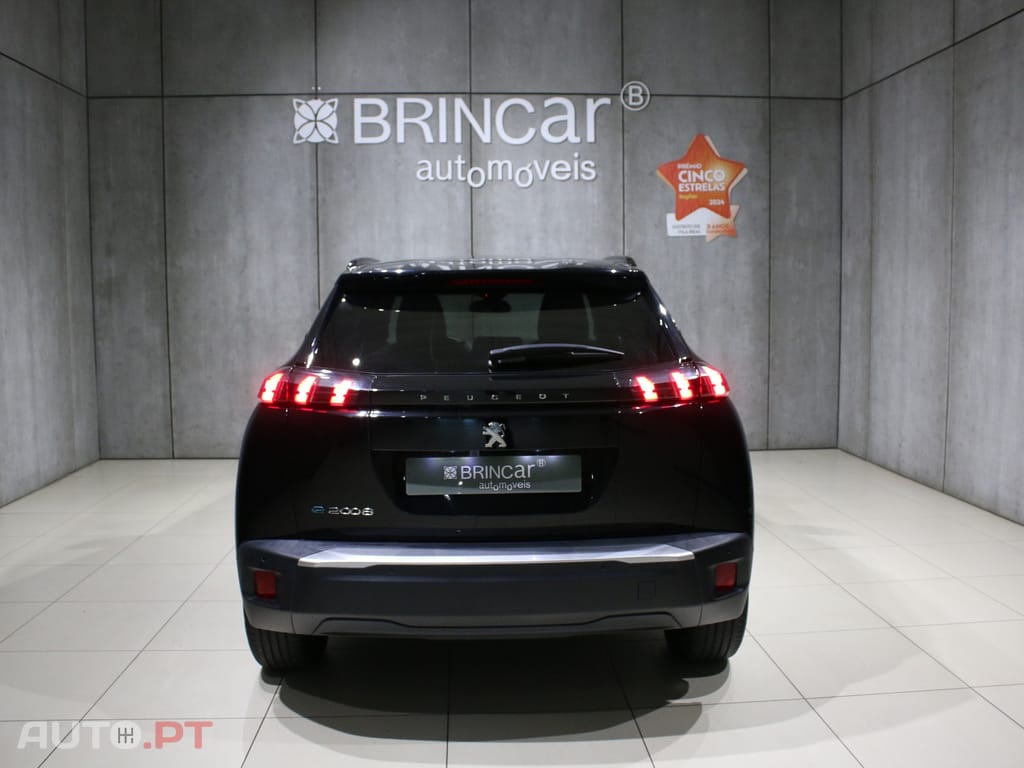 Peugeot E-2008 Allure