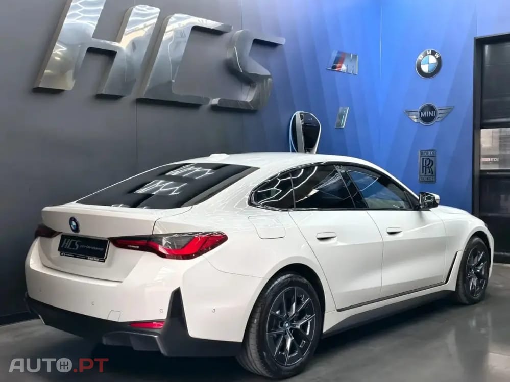 BMW i4 eDrive40