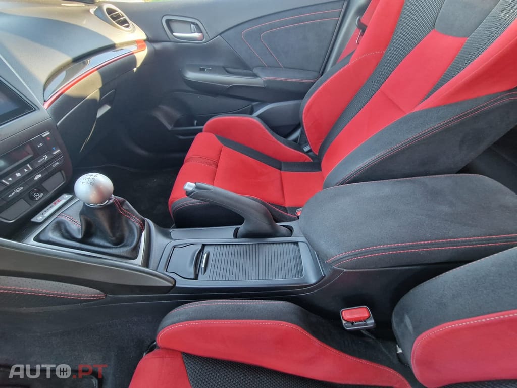 Honda Civic 2.0 i-VTEC Type-R GT