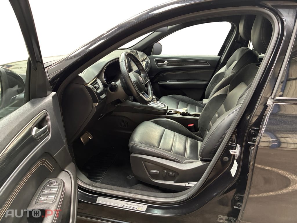 Renault Arkana E-Tech Engineered