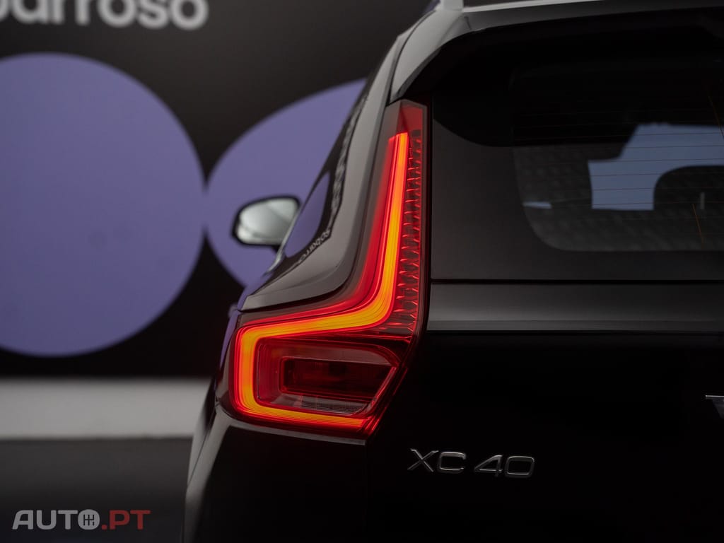 Volvo XC40 1.5 T5 PHEV Inscription Expression