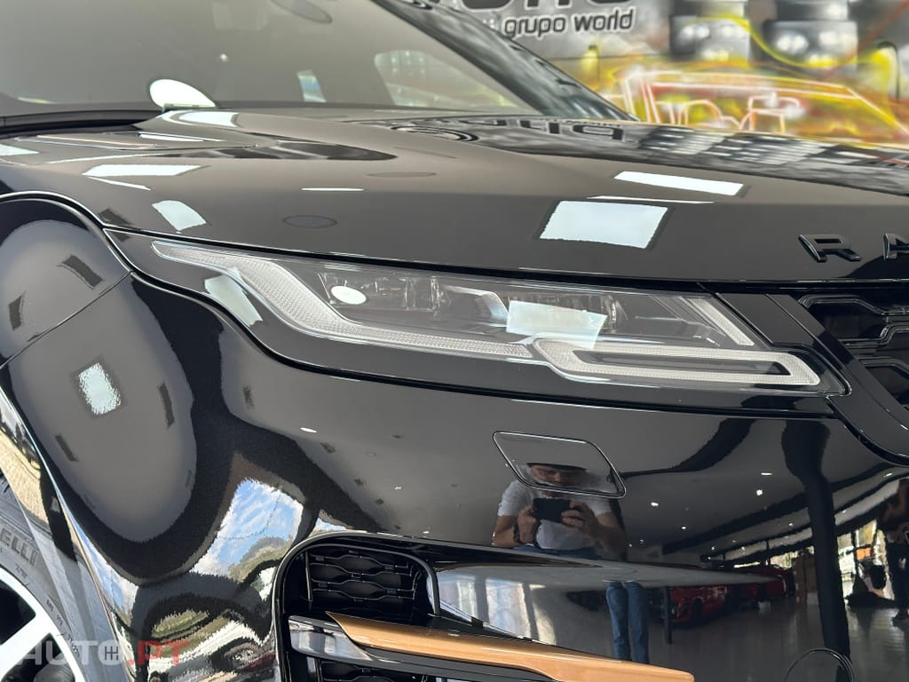 Land Rover Evoque P250 R-Dynamic HSE