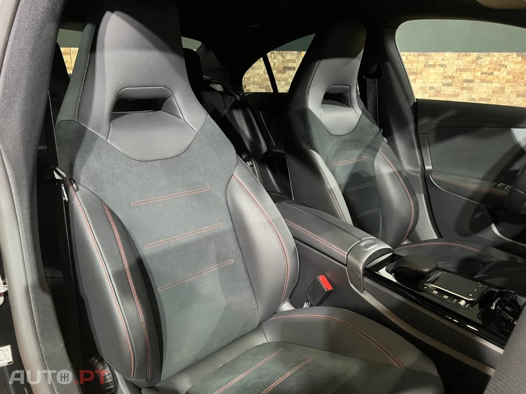 Mercedes-Benz CLA 250 CLA 250 e AMG