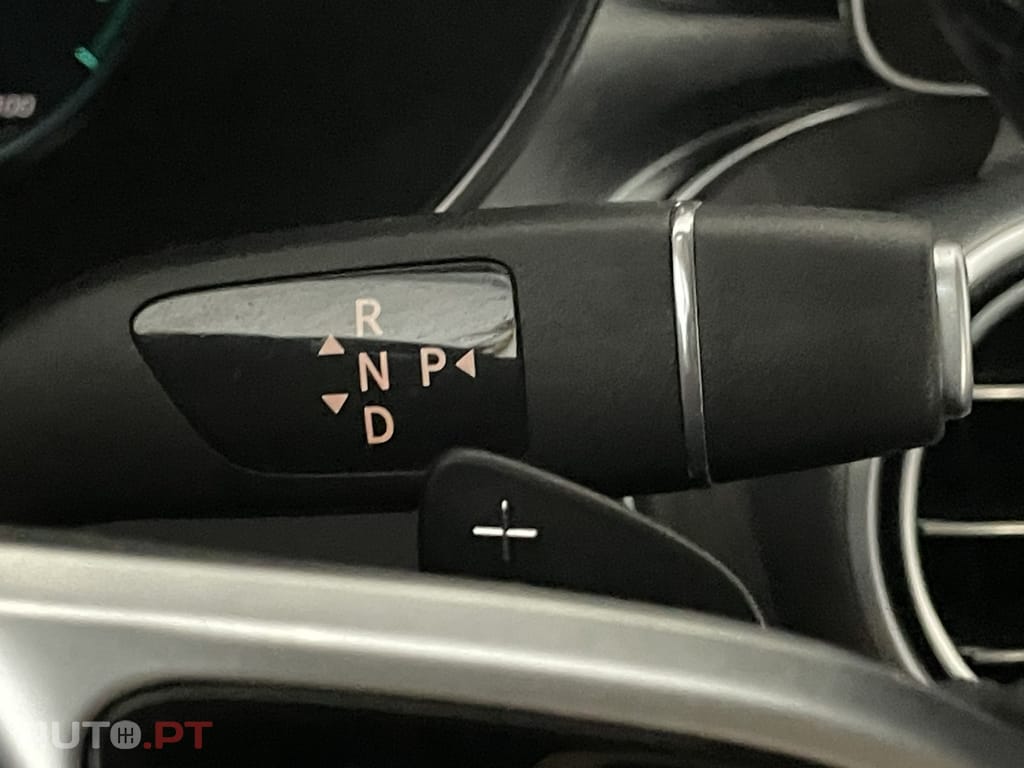 Mercedes-Benz C 300 de Avantgarde