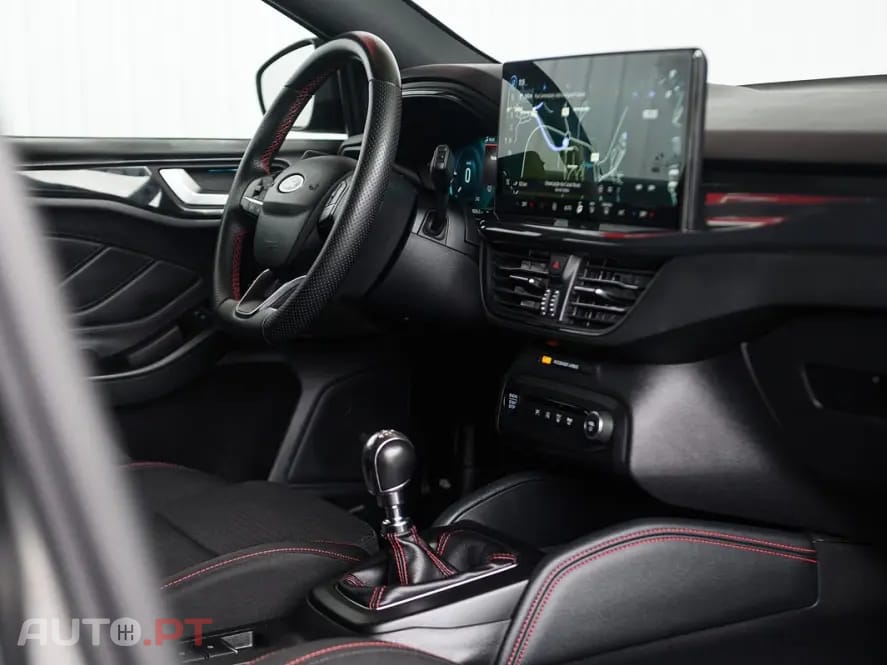 Ford Focus SW 1.0 EcoBoost ST-Line