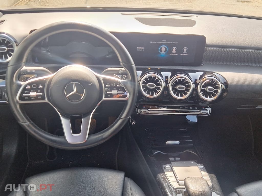 Mercedes-Benz A 250 e Progressive