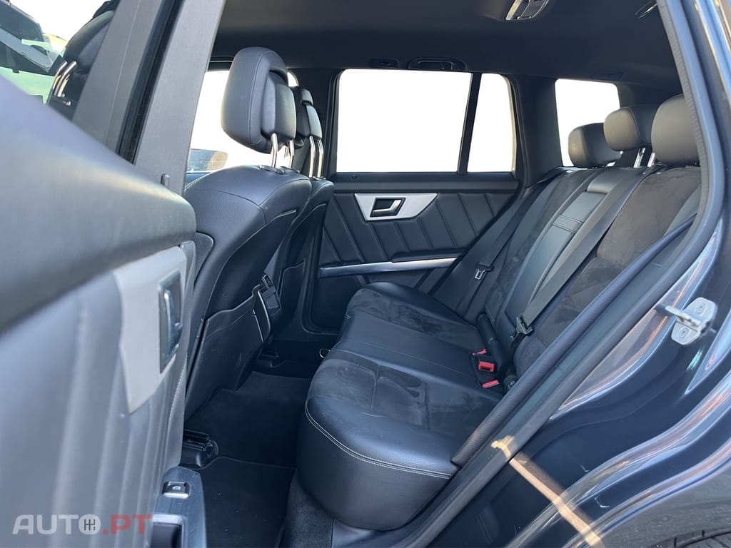 Mercedes-Benz GLK 220 CDi BlueEfficiency Aut.145g