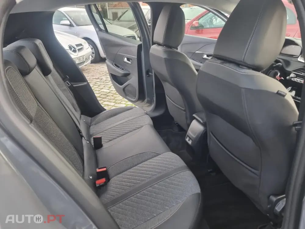 Peugeot 208 1.2 PureTech Allure