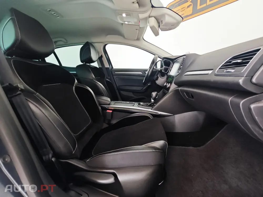 Renault Mégane ENERGY TCe 130 EDC INTENS