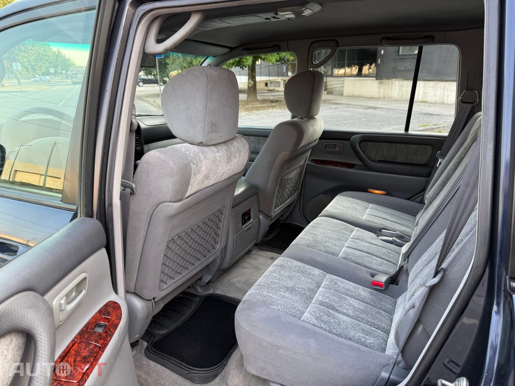 Toyota Land Cruiser SW 4.2 TDi