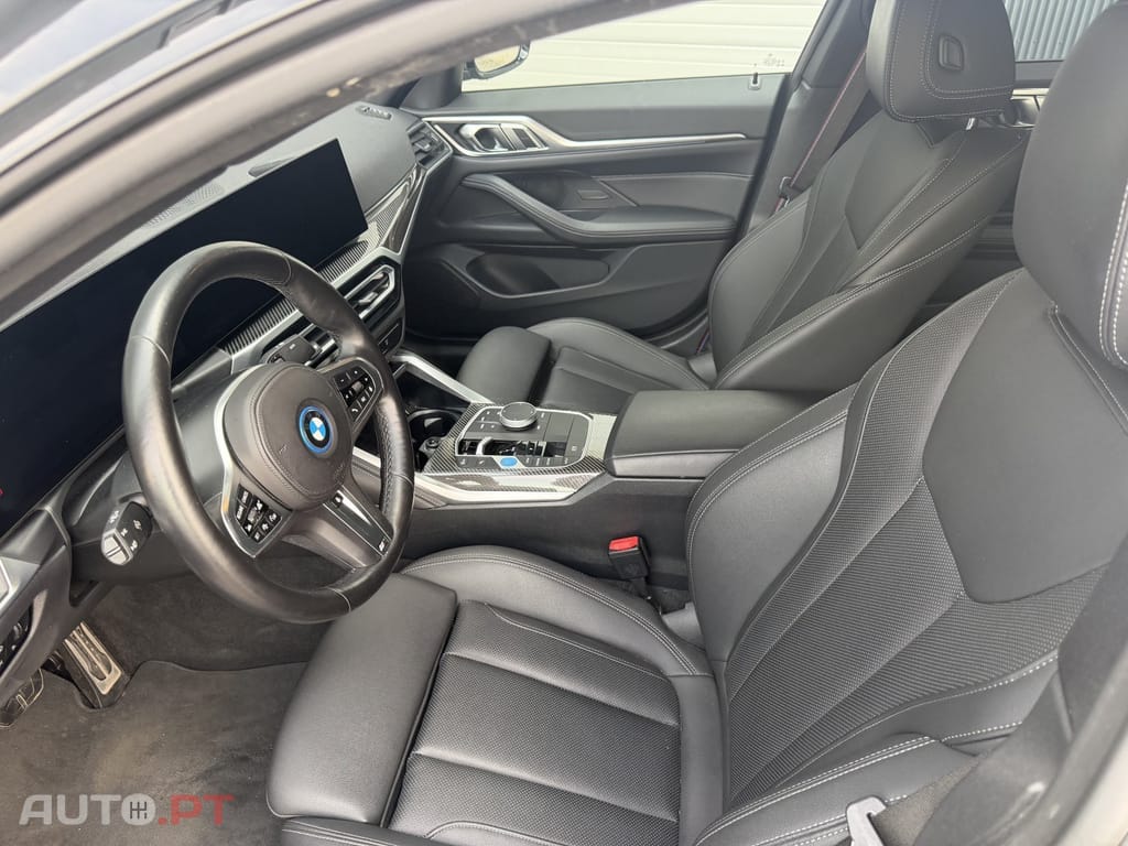BMW i4 eDrive35 Gran Coupe M Sport — fotografia 21