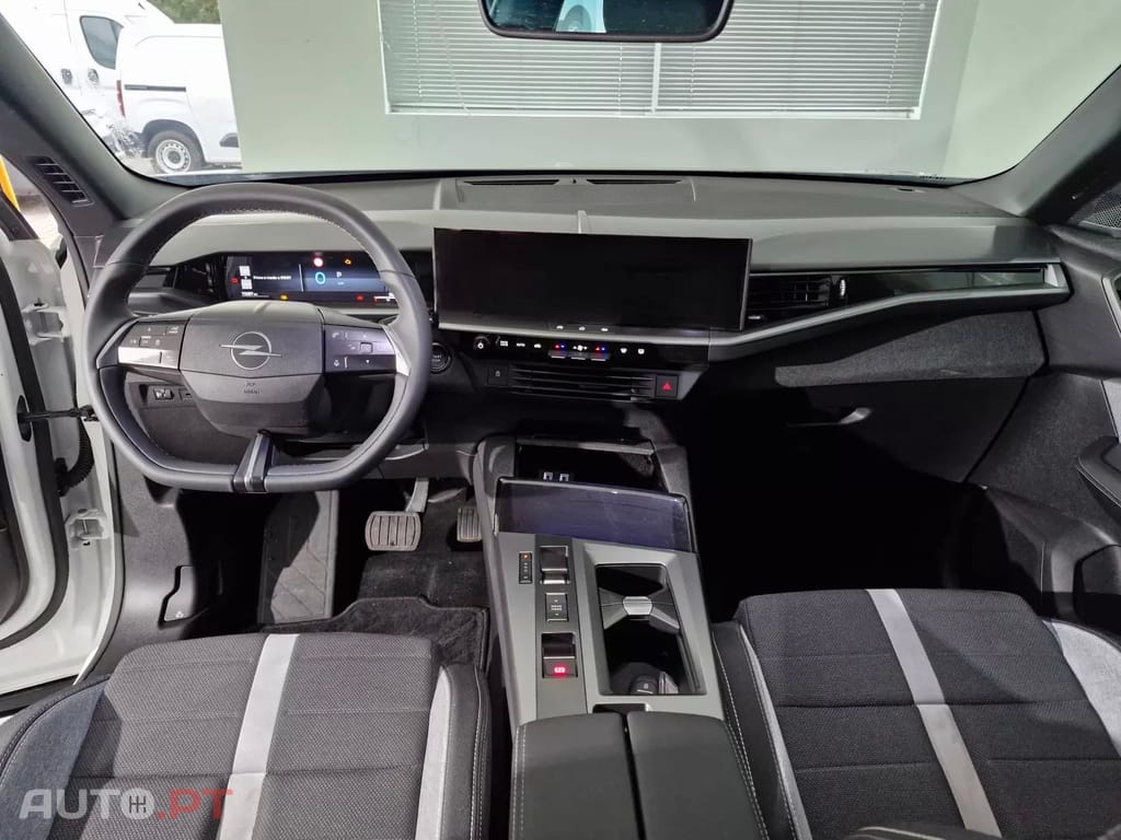 Opel Grandland 1.2 Hybrid Edition eDCT