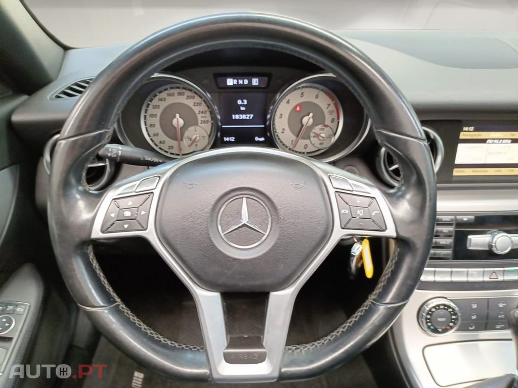 Mercedes-Benz SLK 200 BlueEFFICIENCY 7G-TRONIC Edition 1