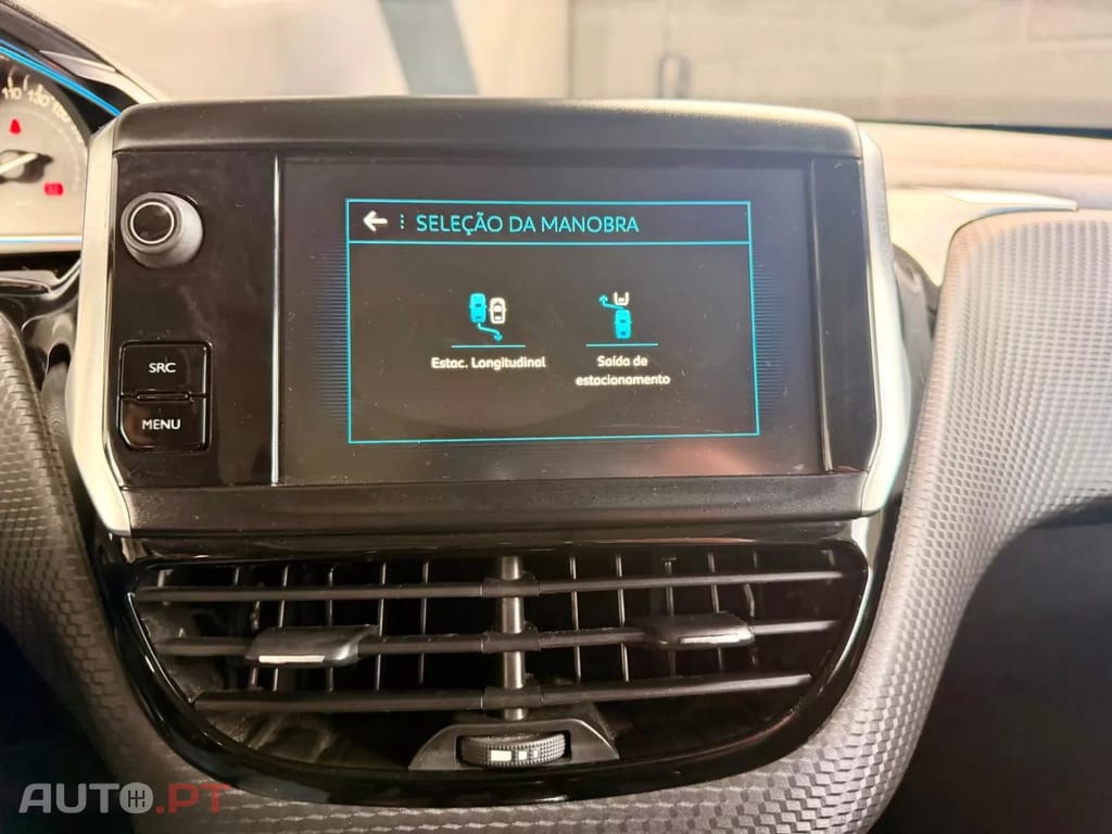 Peugeot 2008 PureTech 130 Allure