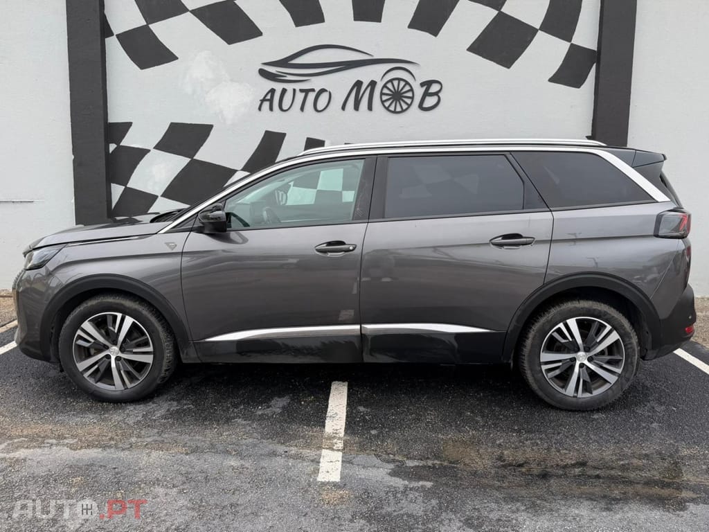 Peugeot 5008 BlueHDI 130 EAT8 Roadtrip