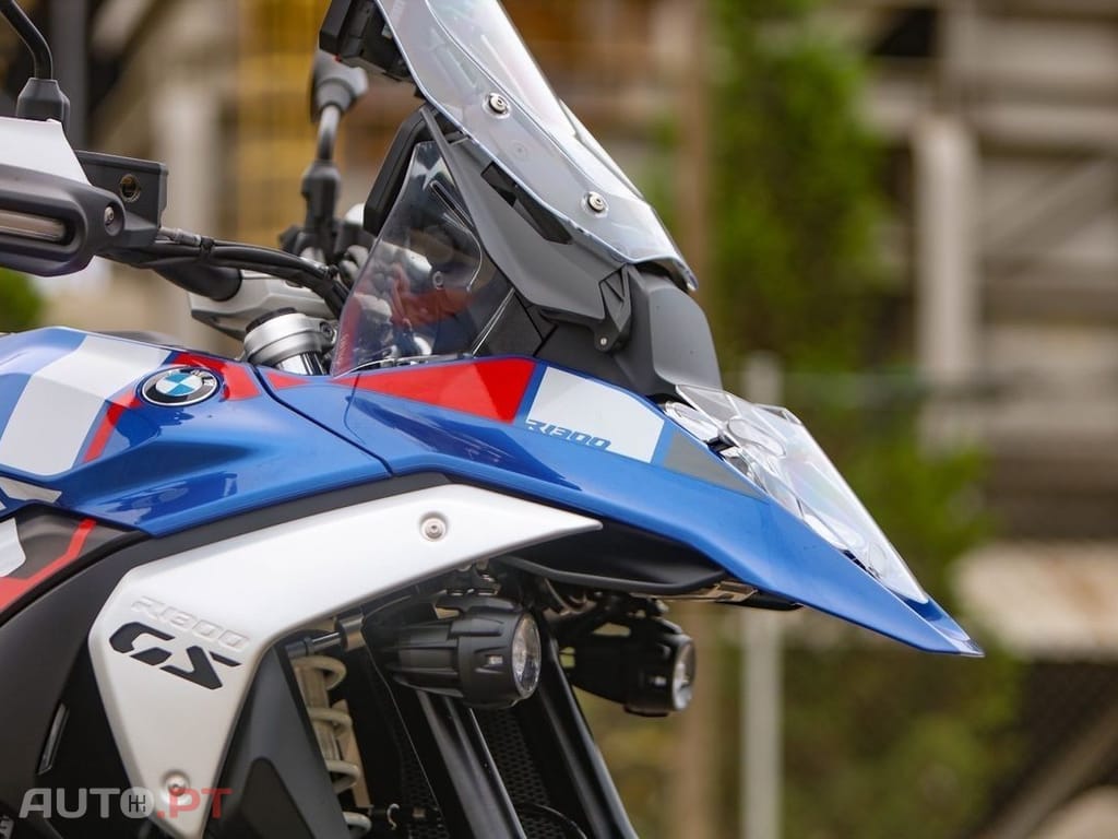 BMW R trophy