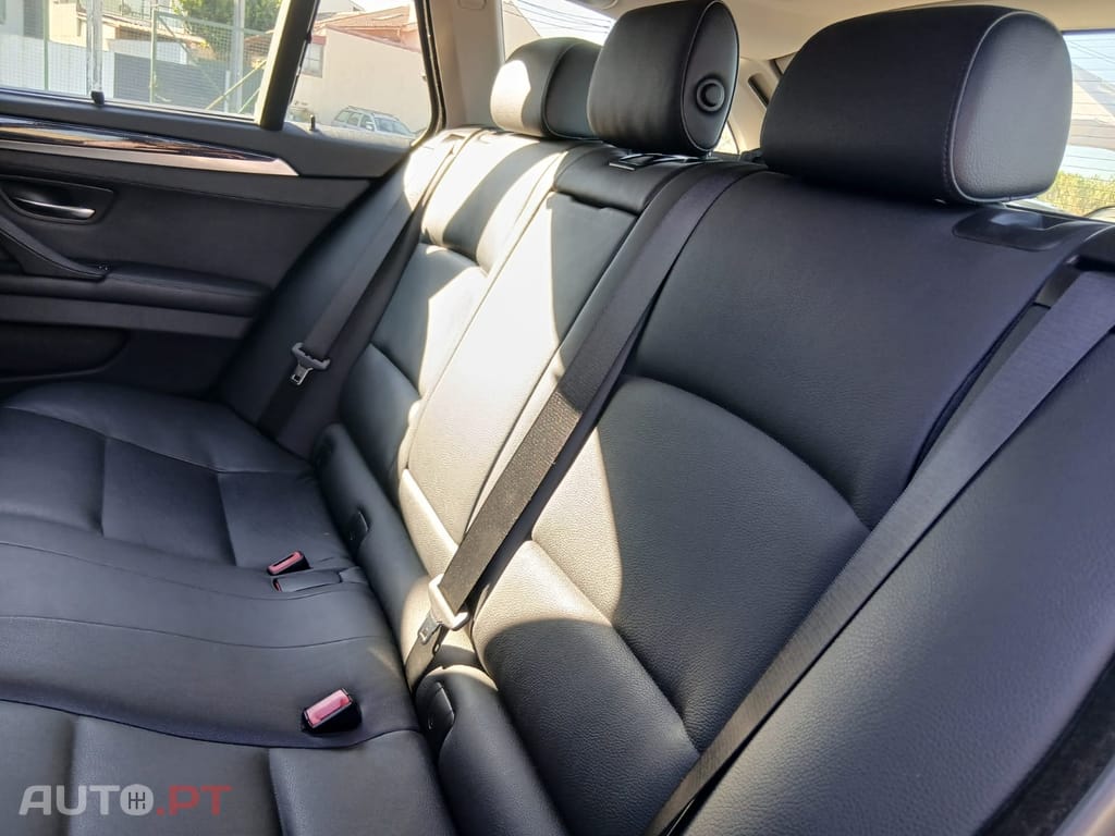 BMW 520 520 BMW 5 TOURING 520D