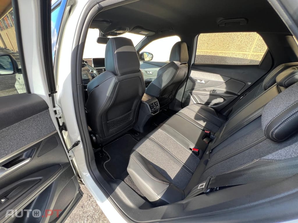 Peugeot 3008 1.5 BlueHDi GT Line