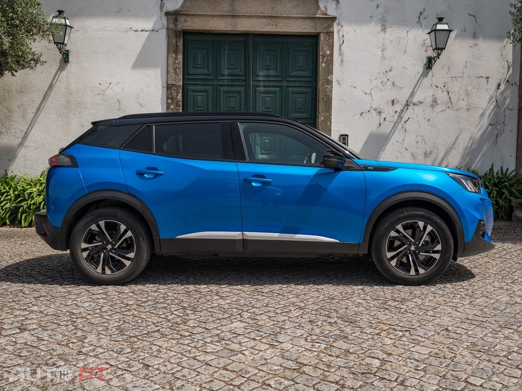 Peugeot E-2008 50 kWh GT